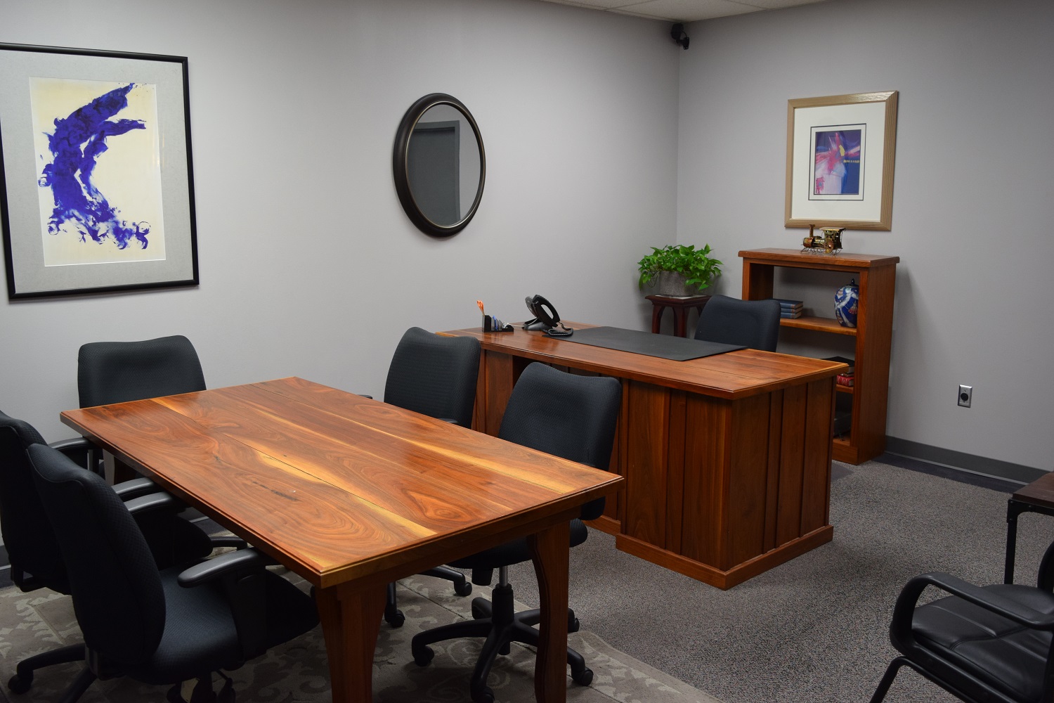 Large interior Nashville team office space available.